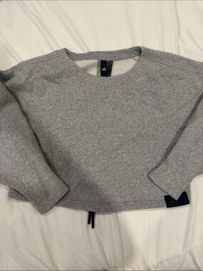 3/$50 Adidas cropped crew sweater with open back medium